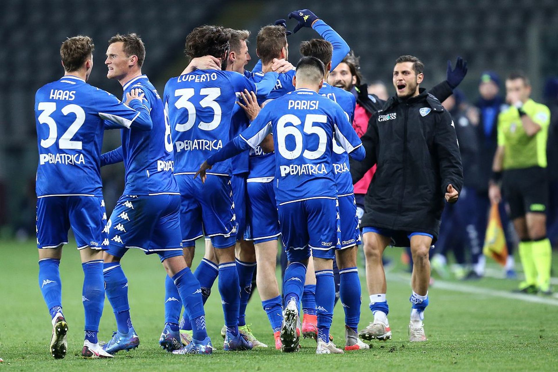 和蜡像互动 和蜡像互动