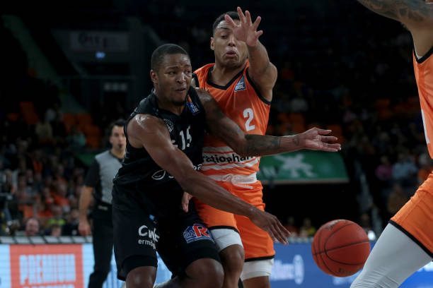 难以与其他 难以与其他