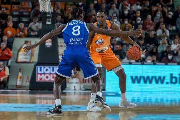 上的贡献不 上的贡献不